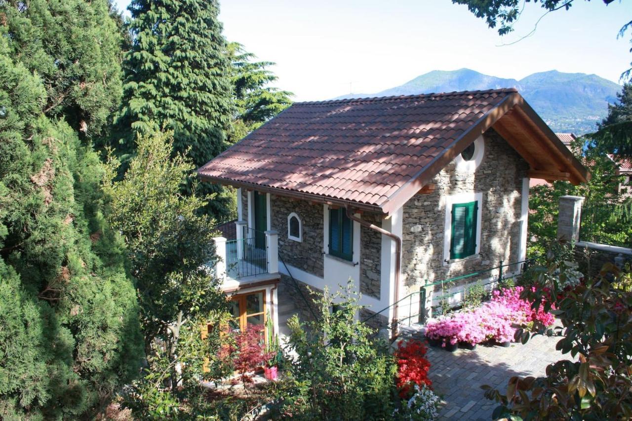 La Camelia D'Oro Apartment Oggebbio Exterior photo